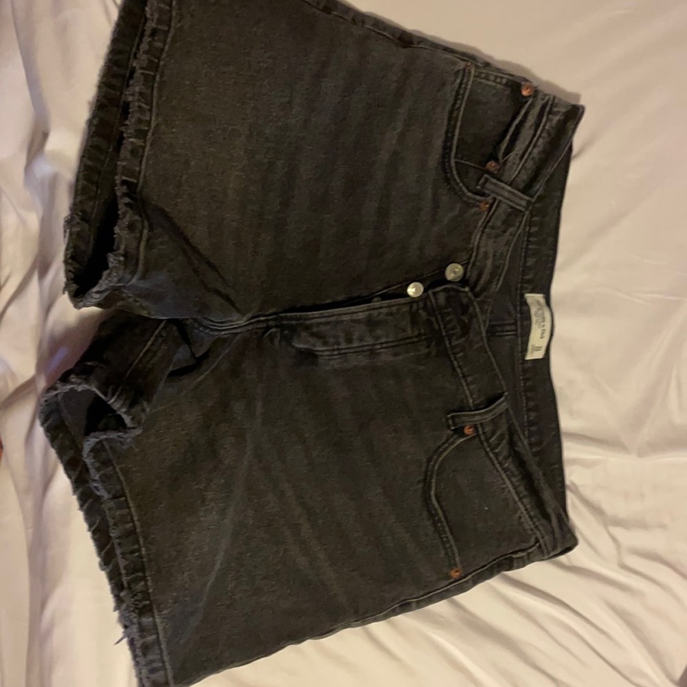 Abercrombie & Fitch The Dad short- high rise